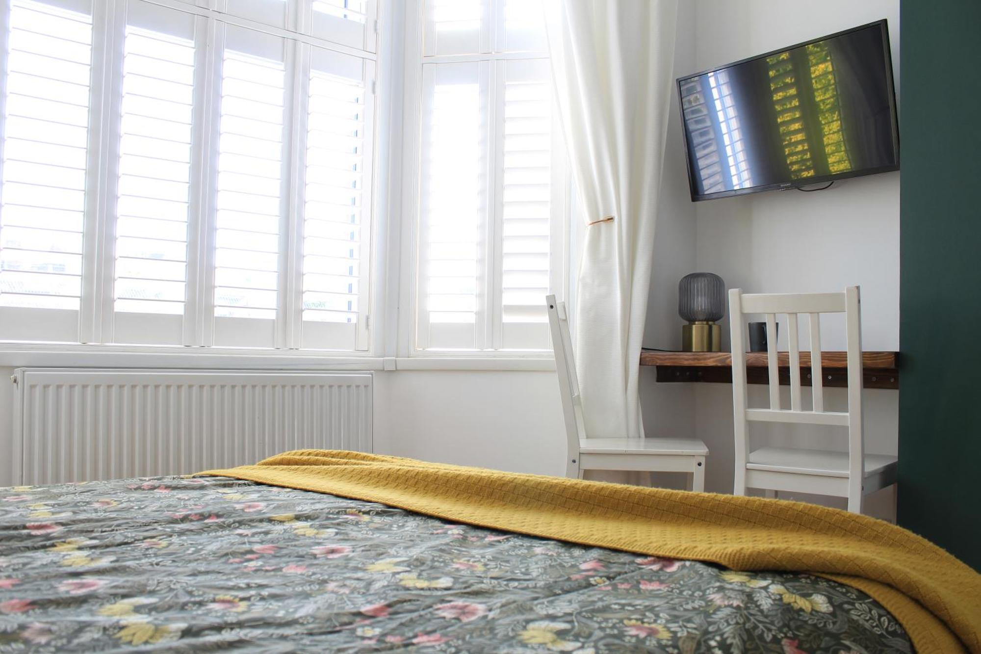 Stylish Ensuite 15 Mins To Alloggio in famiglia